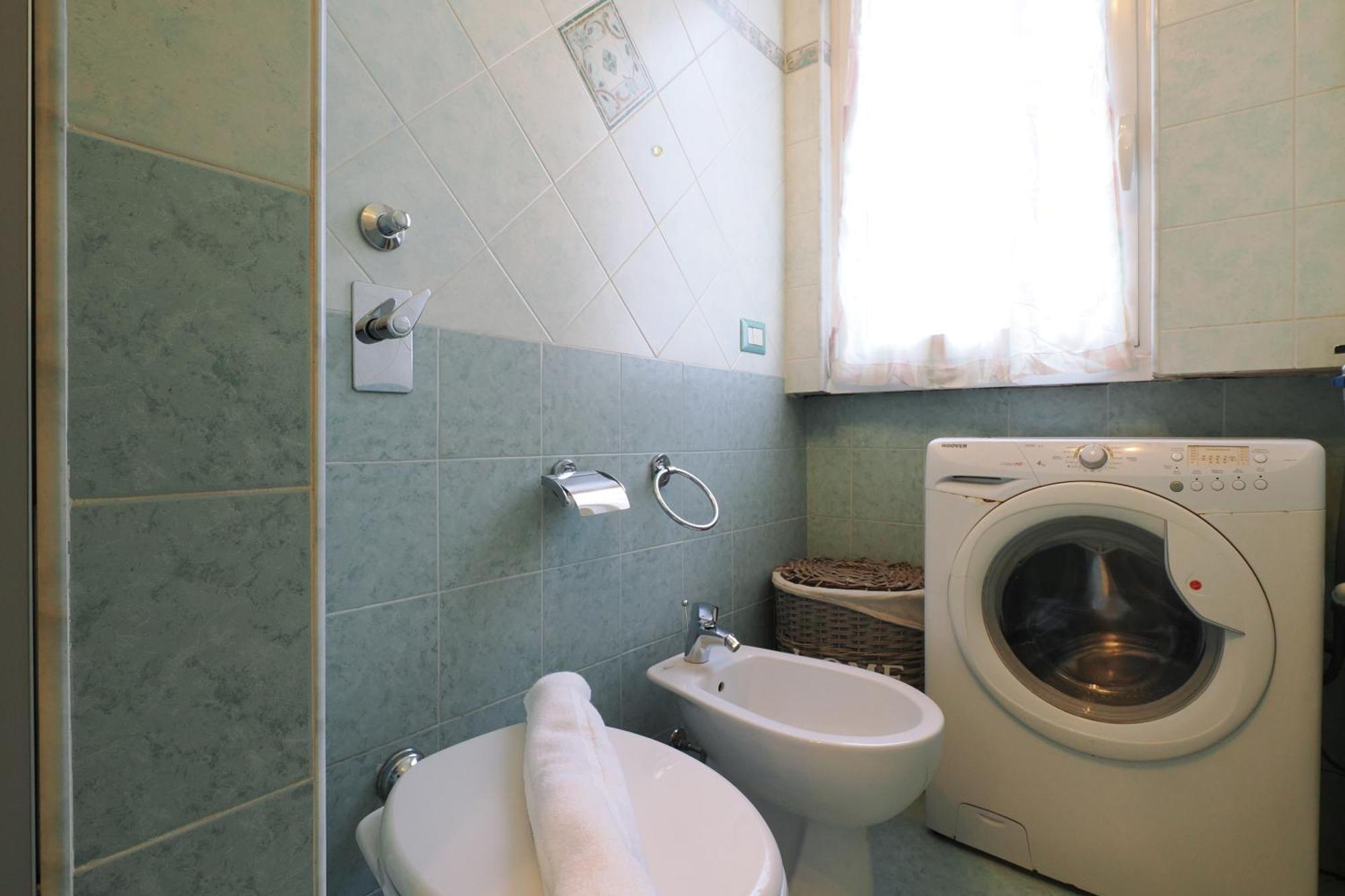 Primopiano - Zumbini B Apartment Milan Luaran gambar